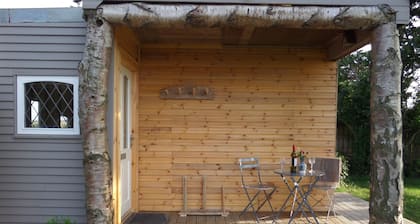 Charming 1-bed Garden Lodge in Boyndie, Banff