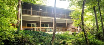 Creekside Retreat at Bald Top Mountain