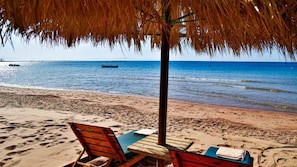Private beach, sun-loungers, beach umbrellas, beach towels