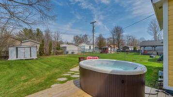 Bain à remous extérieur