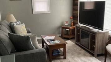 Télévision, cheminée