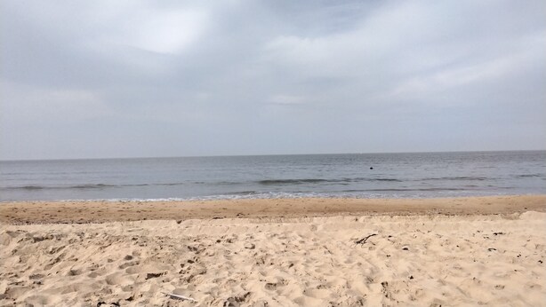 Nær stranden