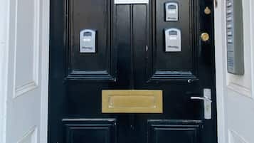 Apartment | Exterior