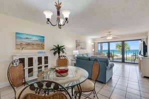 Interior - Moondrifter #305 2 BR - Free Beach Chairs! (Panama City Beach)