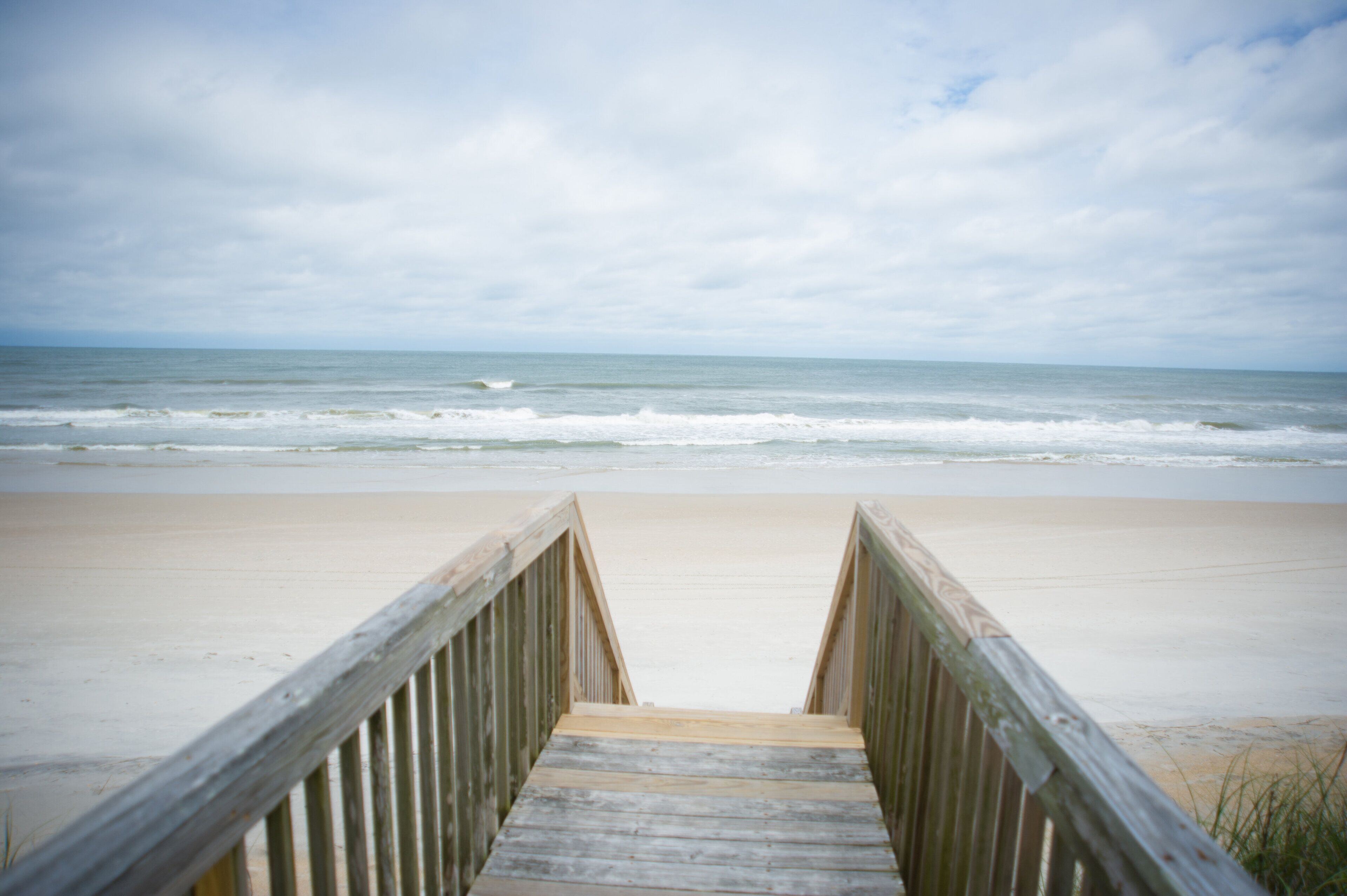 Oceanfront, perfect for families! 