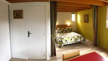 2 Schlafzimmer, Reisekinderbett, kostenloses WLAN, BettwÀsche