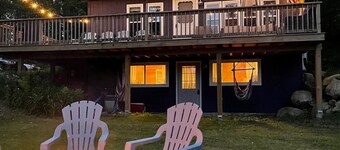 Cozy Vermont Lake Lodge with Kayaks Fishing & Campfire Fun