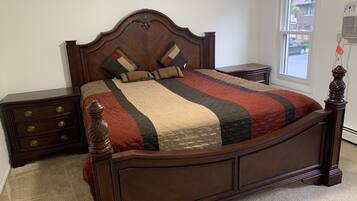 2 bedrooms, desk, free WiFi, bed sheets