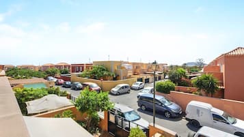 Rumah, Beberapa Tempat Tidur | Balkon