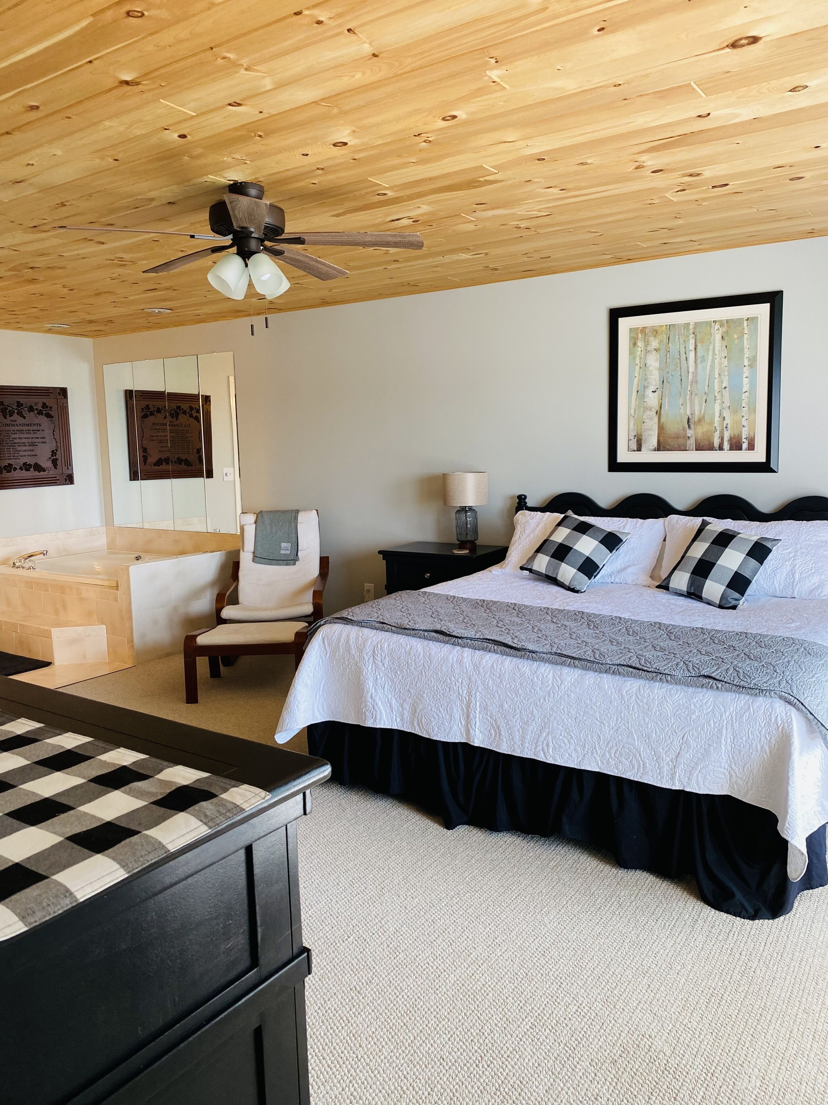 4 chambres, fer et planche à repasser, Wi-Fi gratuit, draps fournis