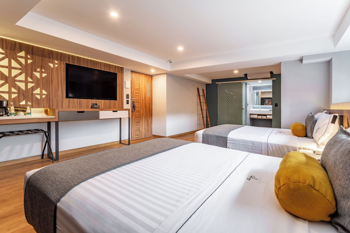 Deluxe kamer (1) | 1 slaapkamer, luxe beddengoed, donzen dekbedden, een minibar
