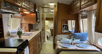 Beautiful Vintage Airstream, Beaufort SC-Enjoy the Journey