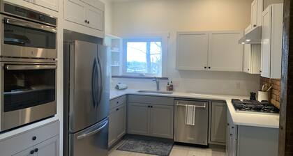 Enchanting historical home with River View