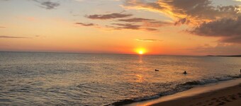 Casa Pura Vida, metros de la Playa, Piscina Climatizada