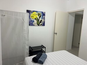 2 bedrooms, iron/ironing board, travel cot, free WiFi - Appartement for the nature lover with spectacular ocean view.  (Willemstad)