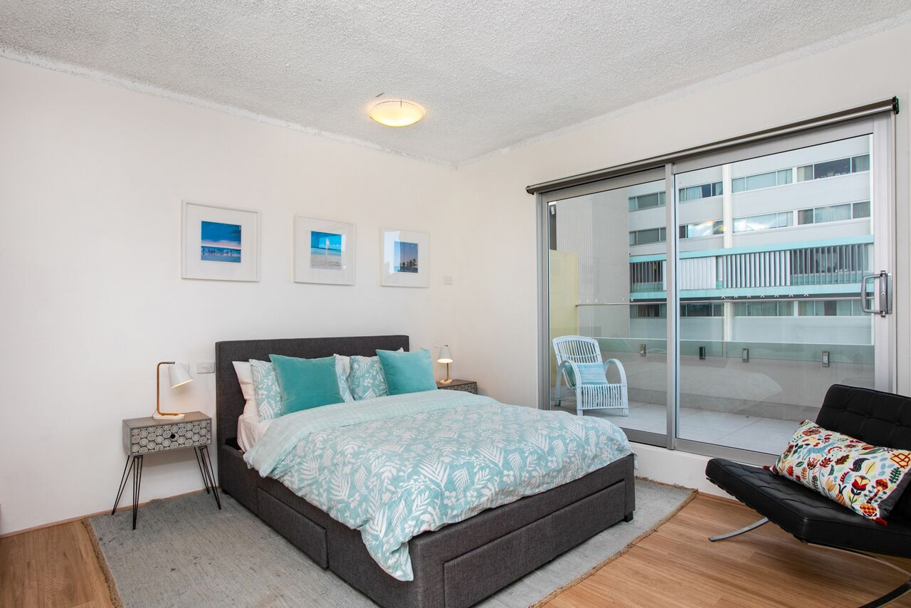 Bright, Sunny 1 Bedroom Apartment With Large Balcony. Parking, Wifi