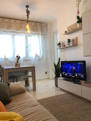 Apartment, 1 Schlafzimmer, barrierefrei, Balkon | Lounge