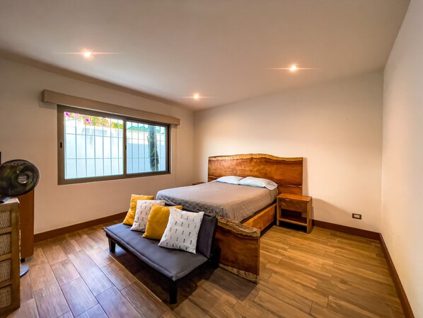 2 habitaciones, internet y ropa de cama 