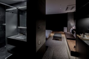 Shower, free toiletries, hair dryer, towels - SONO PET CLUBS & RESORTS SonoCalm Goyang (Goyang)