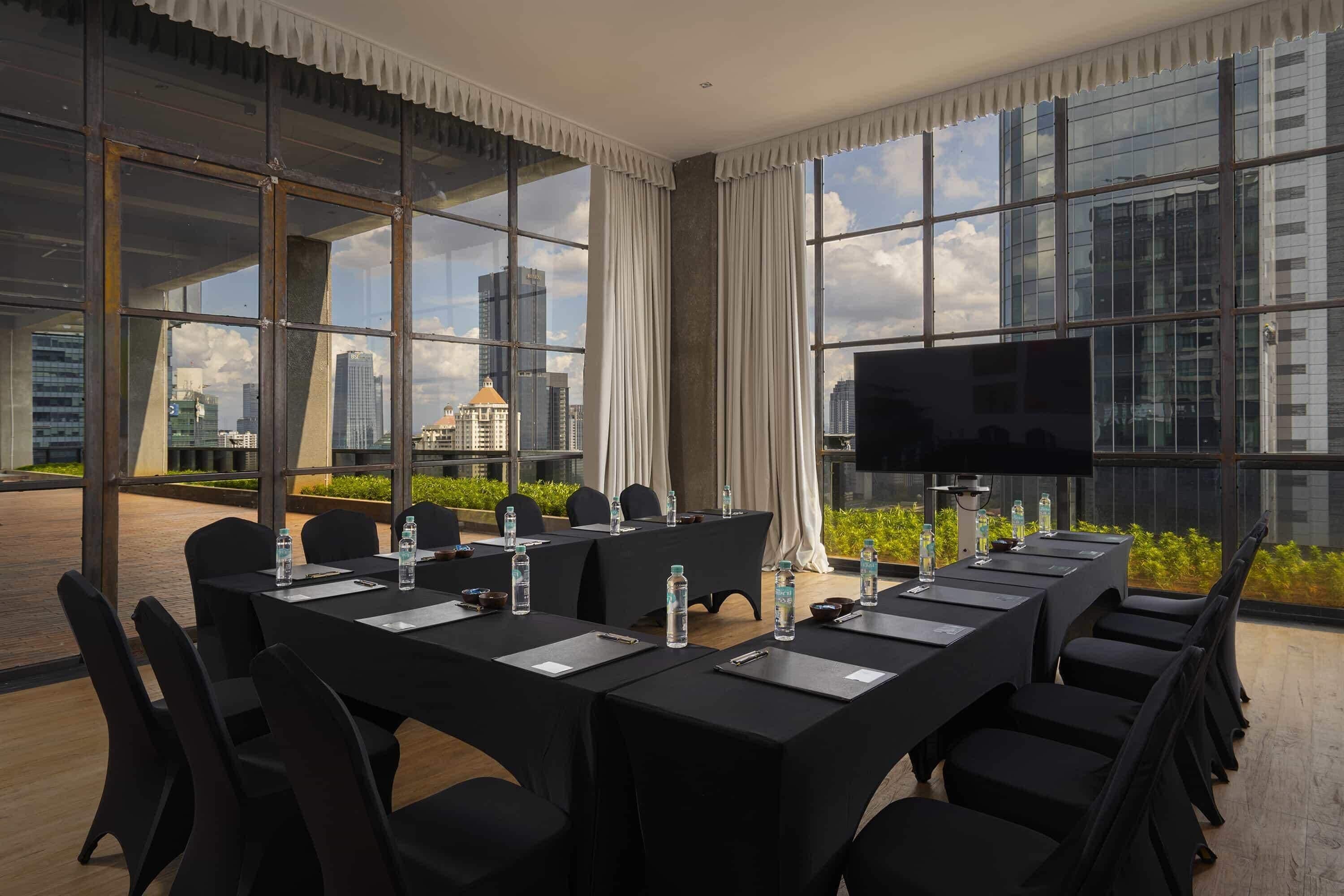 Photo - The Orient Jakarta, a Royal Hideaway Hotel