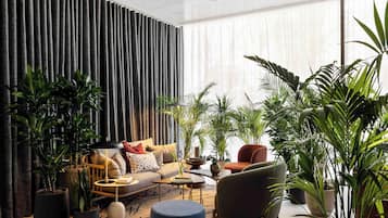 Kawasan tempat duduk lobi