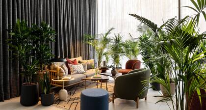 Cove Landmark Pinnacle