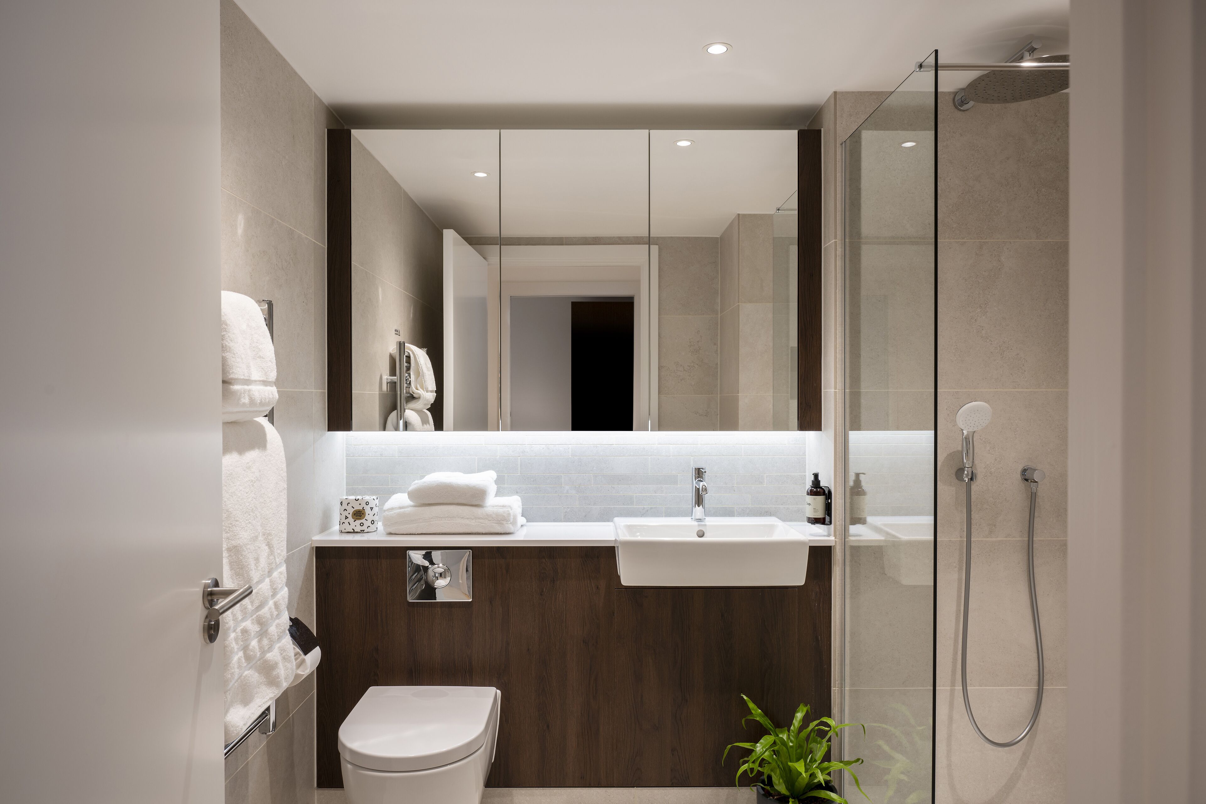 Photo - Cove Landmark Pinnacle