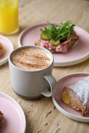 Daily buffet breakfast (GBP 15 per person)