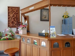 Lobby - Reddoorz @ Jalan Majapahit Semarang (Semarang)