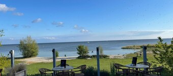 Spacious villa near IJsselmeer and forest