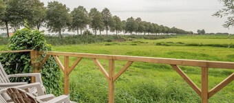 17P 7B Large farmhouse with indoor Pool & Sauna