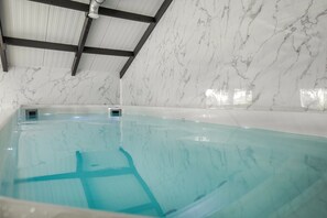 Piscine couverte