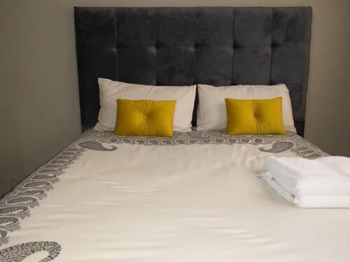 Spacious, With Great Design 2 Bedroomed Apartment