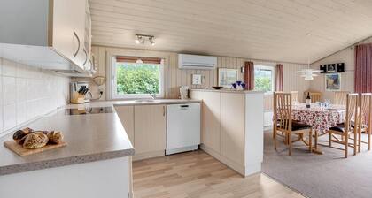 Stunning home in Hemmet with WiFi
