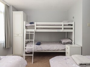 Chaumière | 2 chambres, décor unique, ameublement unique, accès au Wi-Fi (inclus)