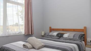 Cottage | 2 bedrooms, individually decorated, individually furnished, free WiFi