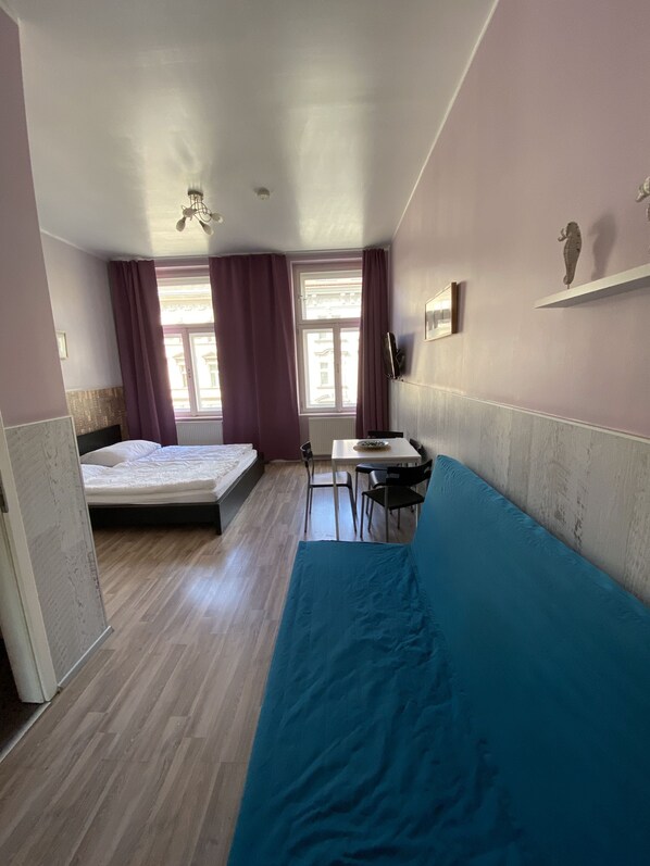 1 bedroom, iron/ironing board, free WiFi, bed sheets