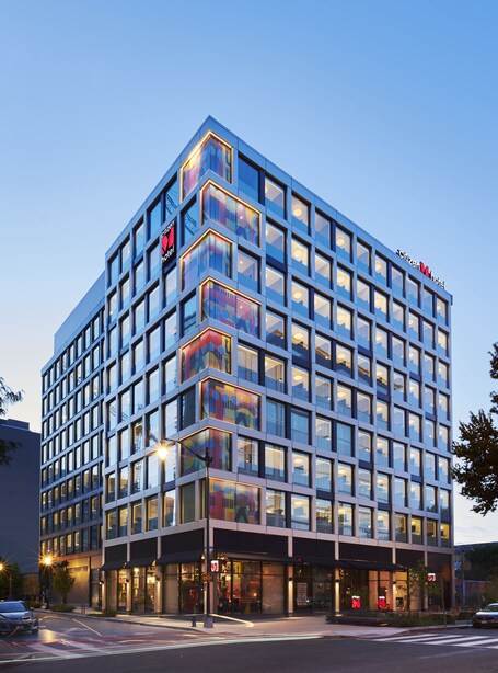 citizenM Washington DC NoMa - Image 11