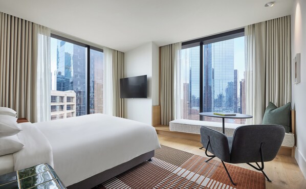 Ropa de cama de alta calidad, colchones con pillow-top y minibar 