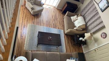 Smart TV, video games, DVD player, ping pong