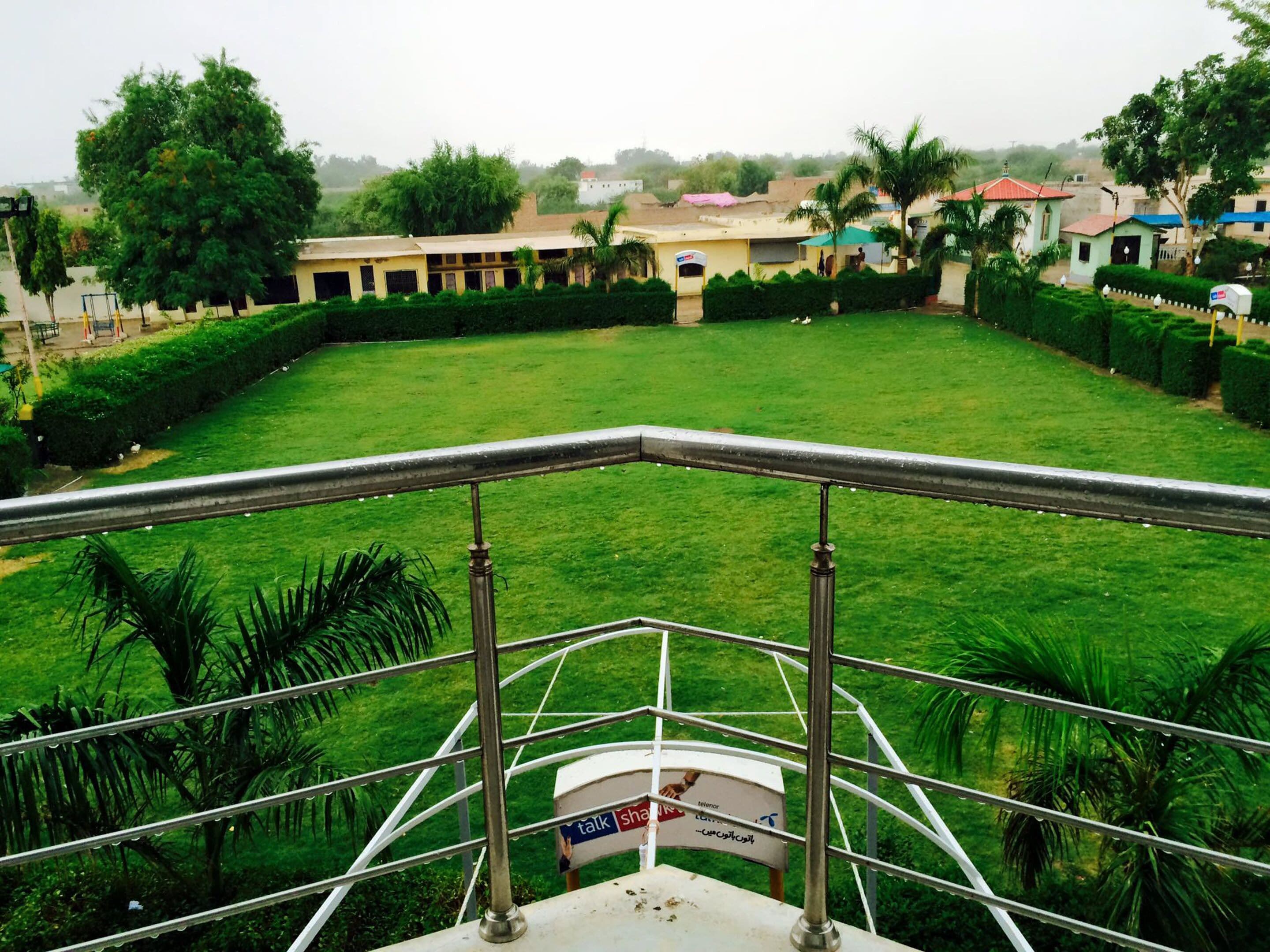 Kamar Double Standar | Pemandangan dari kamar