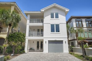 Maison, 4 chambres | Extérieur