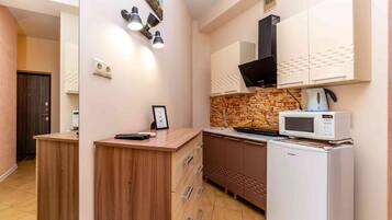 Apartment | Eigene Küche | Mikrowelle, Herdplatte, Hochstuhl, Grillplatte