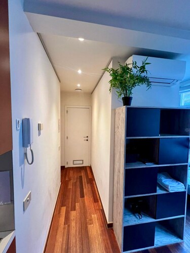 Downtown Gem Overlooking Ghent's Beauty