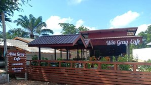 Miscellaneous - Win Gray Homestay Resort - Pink (Pathio)