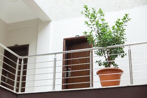 Terrace/patio - Right Guest House (Addis Ababa)