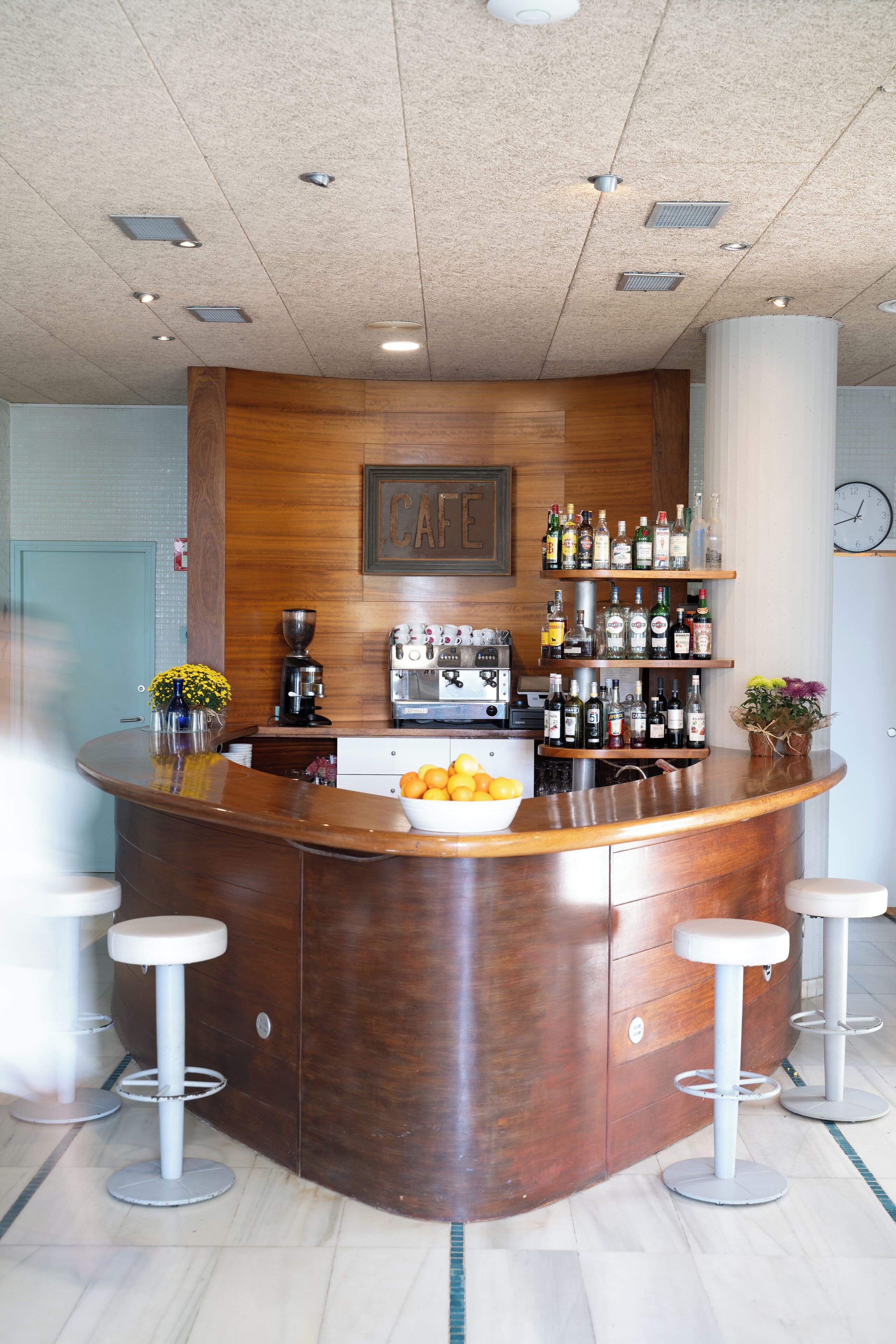 Bar (en el alojamiento)