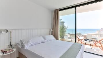 Luxe beddengoed, donsdekens, een kluis op de kamer