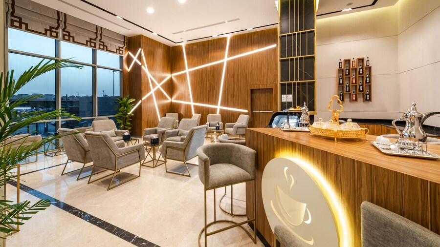 Sunday Luxury Central formerly Anan hotel