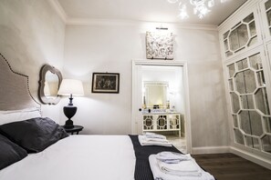 1 Schlafzimmer, Zimmersafe, Bügeleisen/Bügelbrett, kostenloses WLAN